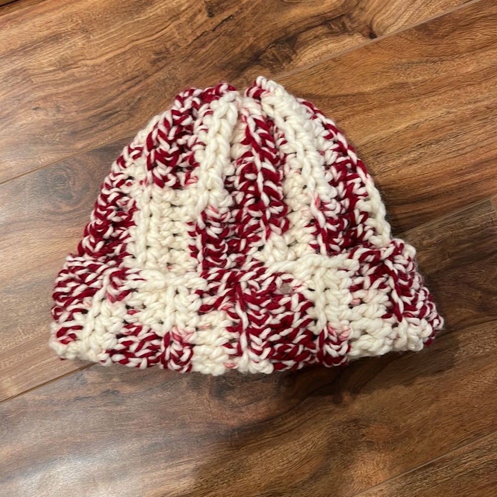 Chunky Wool Candy Cane Beanie